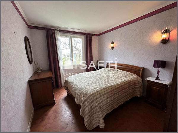 Maison de 116 m2 la cotiniere proche commerce et plage sur un terrain de 421 m2 avec un garage attenant