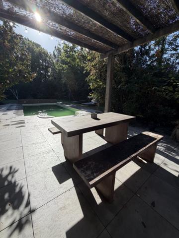 CHALLANS - MAISON 4 CHAMBRES AVEC PISCINE ET DEPENDANCES