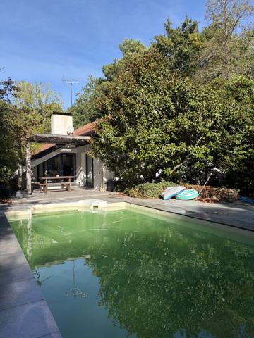 CHALLANS - MAISON 4 CHAMBRES AVEC PISCINE ET DEPENDANCES