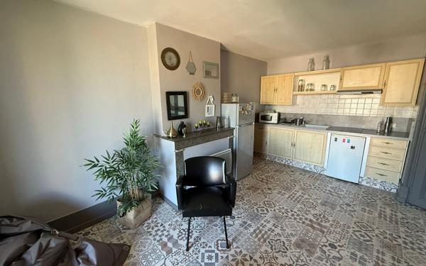 Maison à vendre    5 pièces •  Aubenas