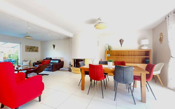 Maison à vendre    4 pièces • 99,44 m2 Nantes