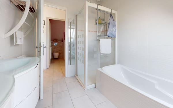 Maison à vendre    4 pièces • 99,44 m2 Nantes