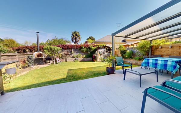 Maison à vendre    4 pièces • 99,44 m2 Nantes