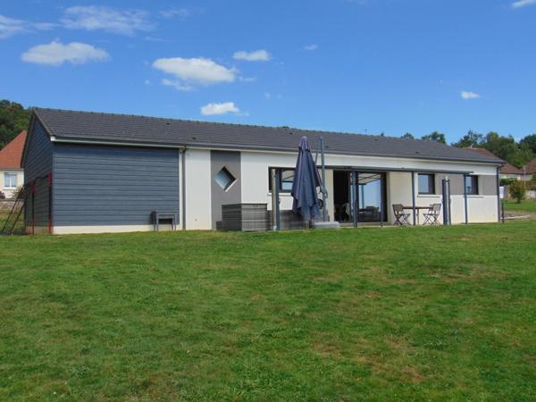 Pavillon de 96 m², 3 chambres, terrain 2580 m², La Ferrière aux Etangs