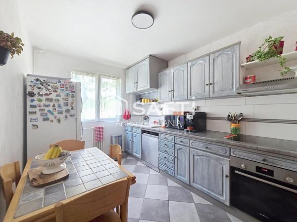 Sassenage - Appartement spacieux T5 de 81m².