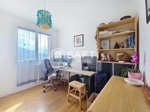 Sassenage - Appartement spacieux T5 de 81m².