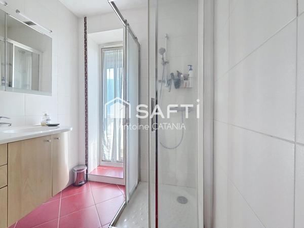 Sassenage - Appartement spacieux T5 de 81m².