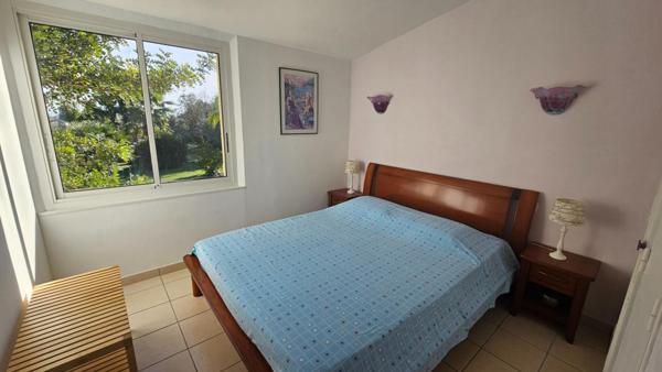 Villa Grimaud 5 pièce(s) 120 m2