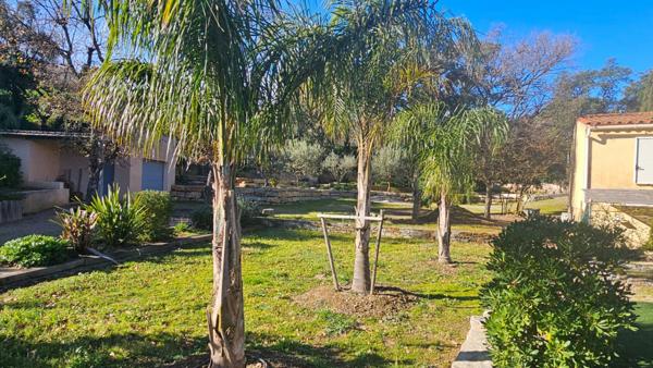 Villa Grimaud 5 pièce(s) 120 m2