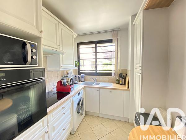 Appartement à vendre 3 pièces 64 m² Suresnes