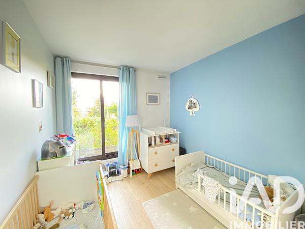 Appartement à vendre 3 pièces 64 m² Suresnes