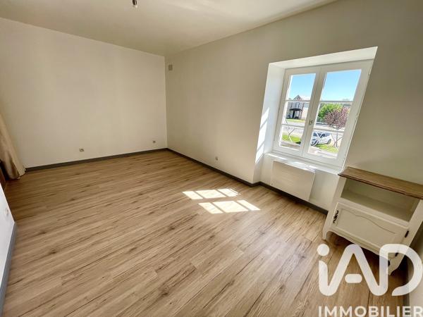 Maison à vendre 9 pièces 198 m² Lathus-Saint-Rémy