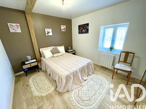 Maison à vendre 9 pièces 198 m² Lathus-Saint-Rémy