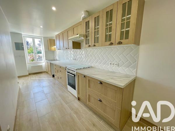 Maison à vendre 9 pièces 198 m² Lathus-Saint-Rémy