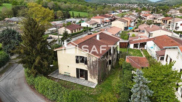 Maison familiale avec potentiel et jardin
