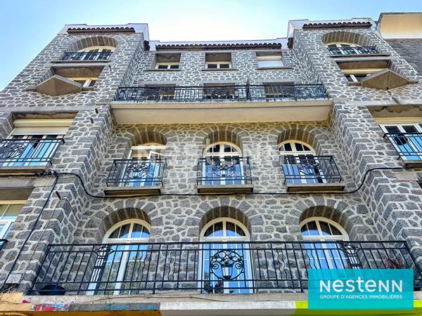 APPARTEMENT 98M2  DEUX CHAMBRES UN BUREAU BALCON JARDIN D HIVER CAVE ET GARAGE PARC DES PROMENADES