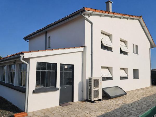 Maison à Thouars, 79100 - 7 pièces 190m²
