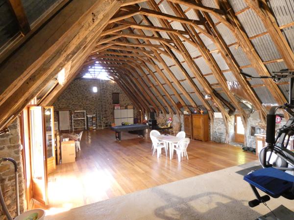 Maison à vendre à Saint-Martin-Valmeroux (15140) - Cantal