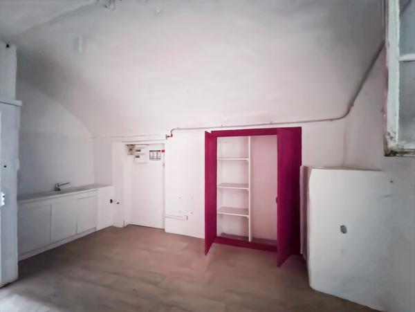 Vente murs de deux locaux commerciaux - SAINT GINGOLPH (74500)