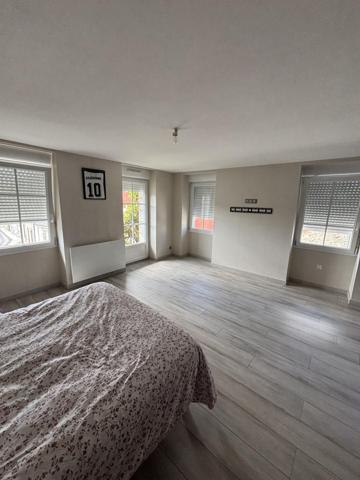 Maison de 106 m2 , proche centre ville de Baud