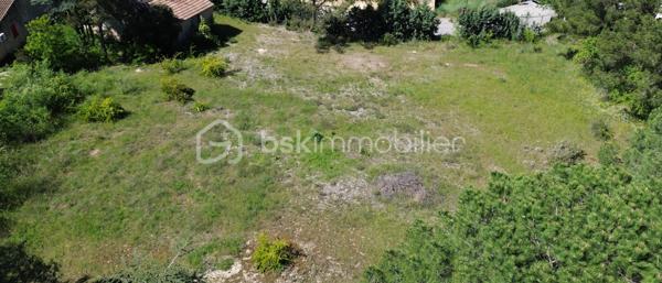 Terrain de 407 m²