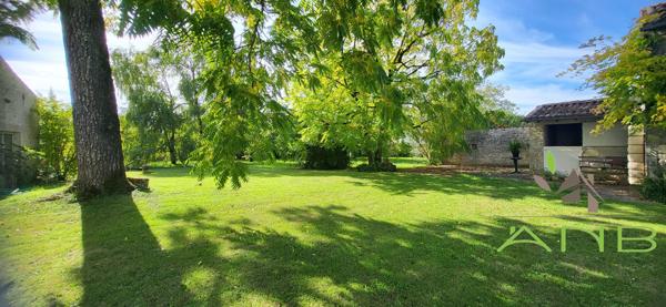 Maison bourgeoise d’exception – 12 pièces – Matha - 17160 - Charente-Maritime