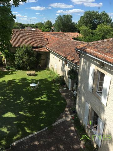 Maison bourgeoise d’exception – 12 pièces – Matha - 17160 - Charente-Maritime
