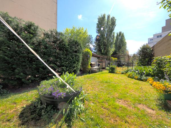 A VENRE - LOCAL D'ACTIVITE - ROMAINVILLE / MONTREUIL