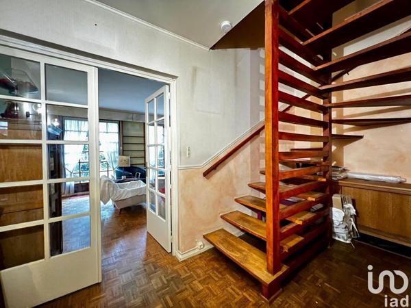 Maison 6 pièces de 99 m² à Ris-Orangis (91130)