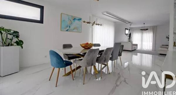 Maison à vendre 7 pièces 210 m² La Frette-sur-Seine