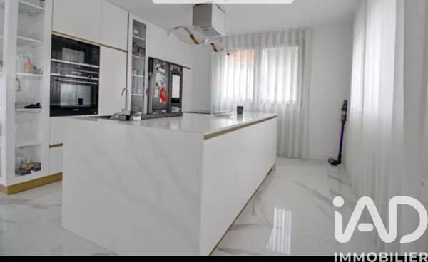Maison à vendre 7 pièces 210 m² La Frette-sur-Seine