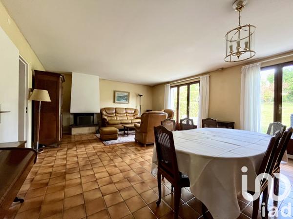 Maison à vendre 6 pièces 133 m² Saint-Germain-en-Laye
