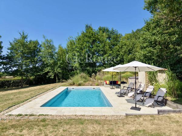 Magnifique emplacement pour cette maison de campagne avec un gîte près de Bergerac
