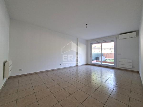 APPARTEMENT DE TYPE 3 PIECES AVEC JARDIN