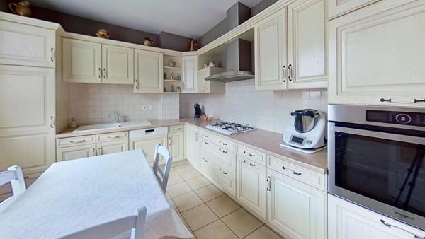 Maison à vendre 7 pièces THORIGNE FOUILLARD centre (35)