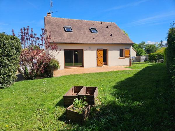 Maison à LA CHAPELLE-SAINT-AUBIN, 72650 - 5 pièces 125m²
