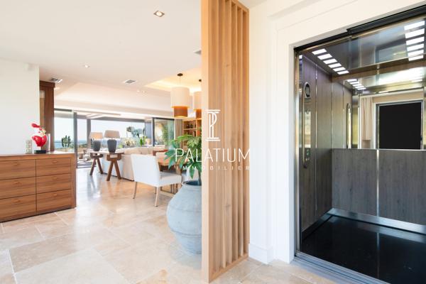 Penthouse d’exception – Vue mer panoramique – Les Issambres