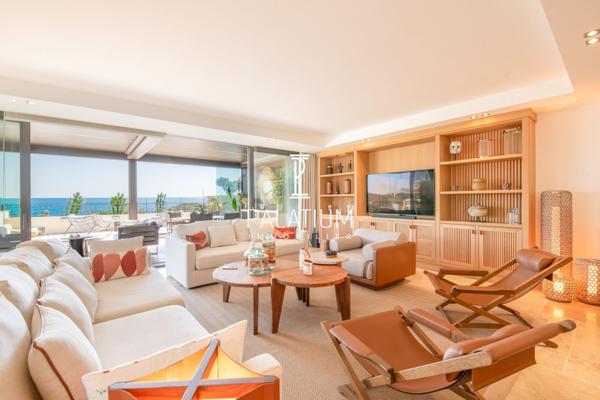 Penthouse d’exception – Vue mer panoramique – Les Issambres