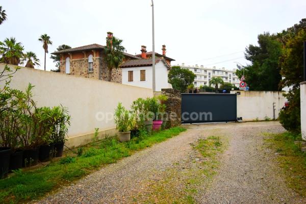 Vente Appartement T4 Cavalaire-sur-Mer 83240 – Petite Copropriété – Plages à pied & Garage