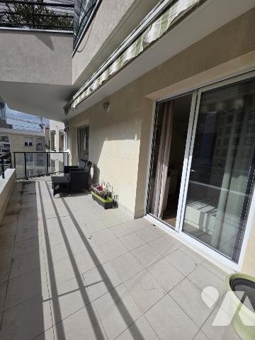 Sceaux - Proche Gare - Appartements 5 pièces 3 chambres avec cave et parking