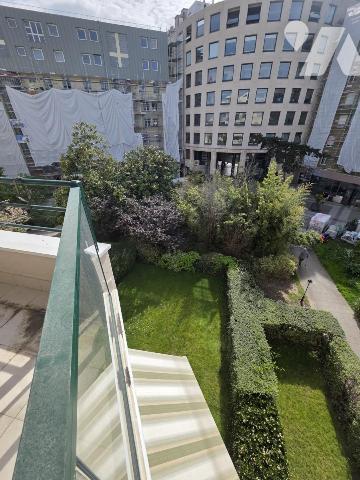Sceaux - Proche Gare - Appartements 5 pièces 3 chambres avec cave et parking