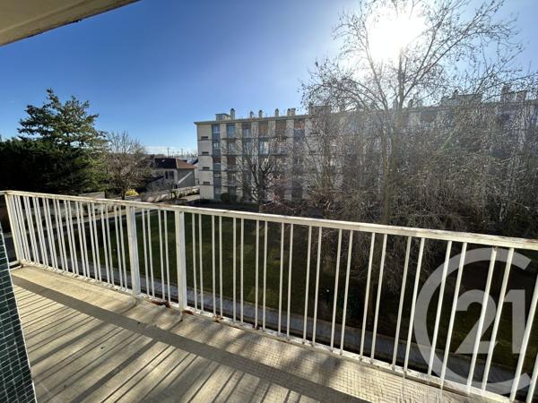 Appartement F5 à vendre  5 pièces - 102,63 m2 ST MAUR DES FOSSES - 94