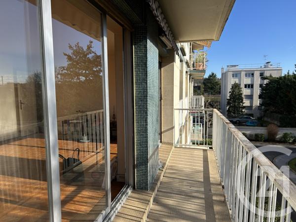 Appartement F5 à vendre  5 pièces - 102,63 m2 ST MAUR DES FOSSES - 94