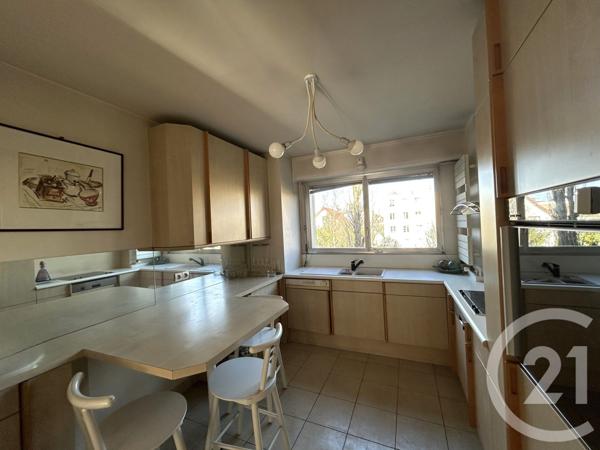 Appartement F5 à vendre  5 pièces - 102,63 m2 ST MAUR DES FOSSES - 94