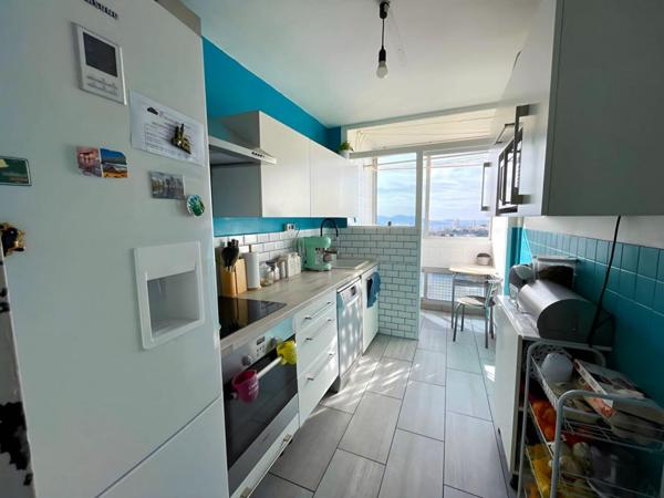 Exclusivité, T4 Marseille 15ème , Résidence Val pins, quartier Les Borels