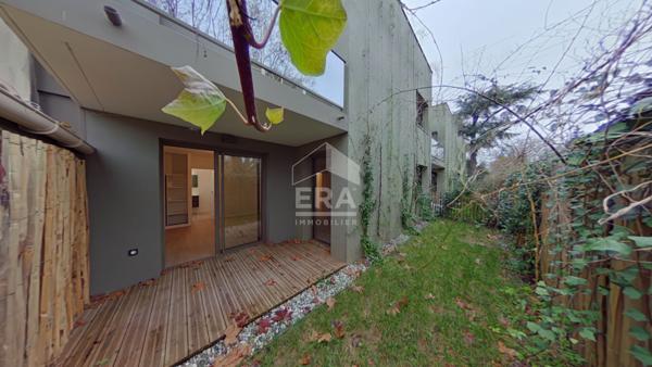 Vente appartement  4 pièces 98 m² avec terrasse, jardin et 2 parkings- Talence (33400)
