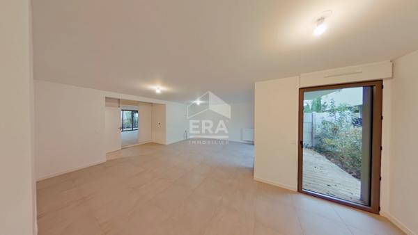 Vente appartement  4 pièces 98 m² avec terrasse, jardin et 2 parkings- Talence (33400)