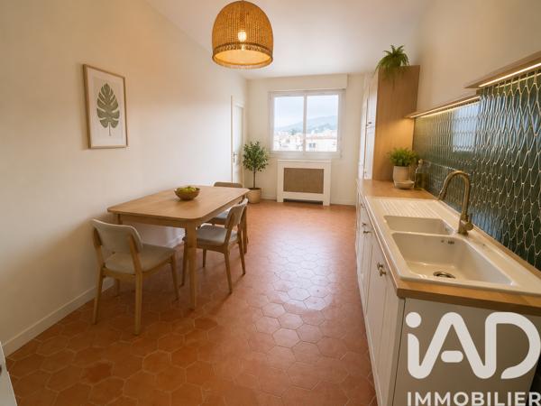 Appartement à vendre 4 pièces 122 m² Grenoble