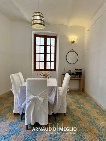 Appartement T5 au coeur de la citadelle