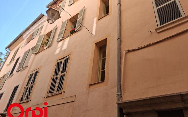 Appartement à vendre    2 pièces • 24,32 m2 Toulon